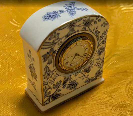 Noritake Bone China Porcelain Desk Clock Blue White Floral Japan Quartz Mantel Clock Working Vintage Pre-Owned Home Decor