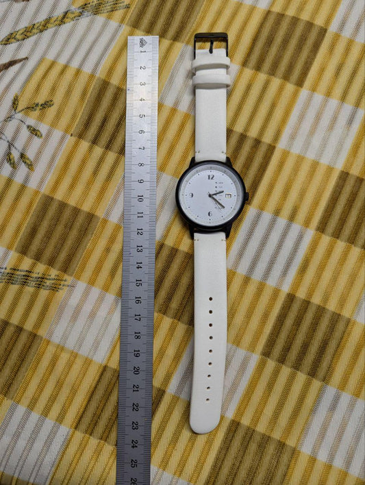 Deep Dyed QKD052G Watch White Strap Black Case Japan Movement Pre Owned Stainless Steel Back