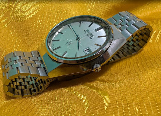 Vintage Pre-Owned Seiko King Quartz 4822-8010 Japan Watch 36mm Stainless Steel Case Date Original Bracelet Parts Restoration