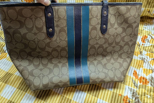 Pre-Owned Coach Varsity City Tote F38405 Signature Canvas Bag Brown Blue Stripe Large Shoulder Bag Authentic