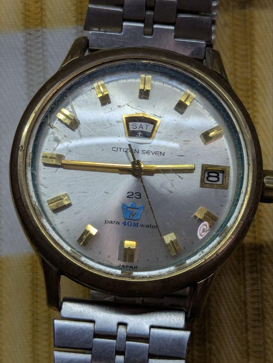Vintage Pre-Owned Rare Citizen Seven 23 Jewels Para 40M Water Watch SE0G-51302-0 Day Date Japan Working