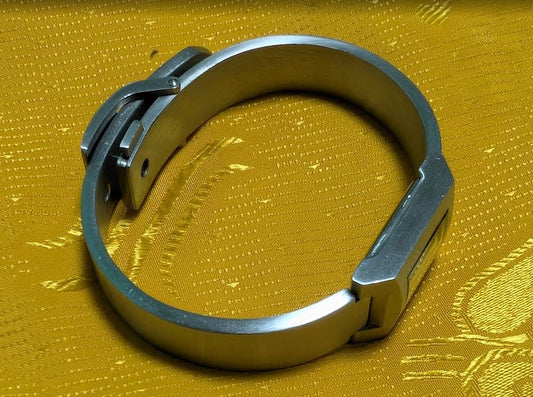 Vintage Pre-Owned Citizen Quartz 5930-S74709 Cuff Bracelet Watch Japan Rare Design For Repair