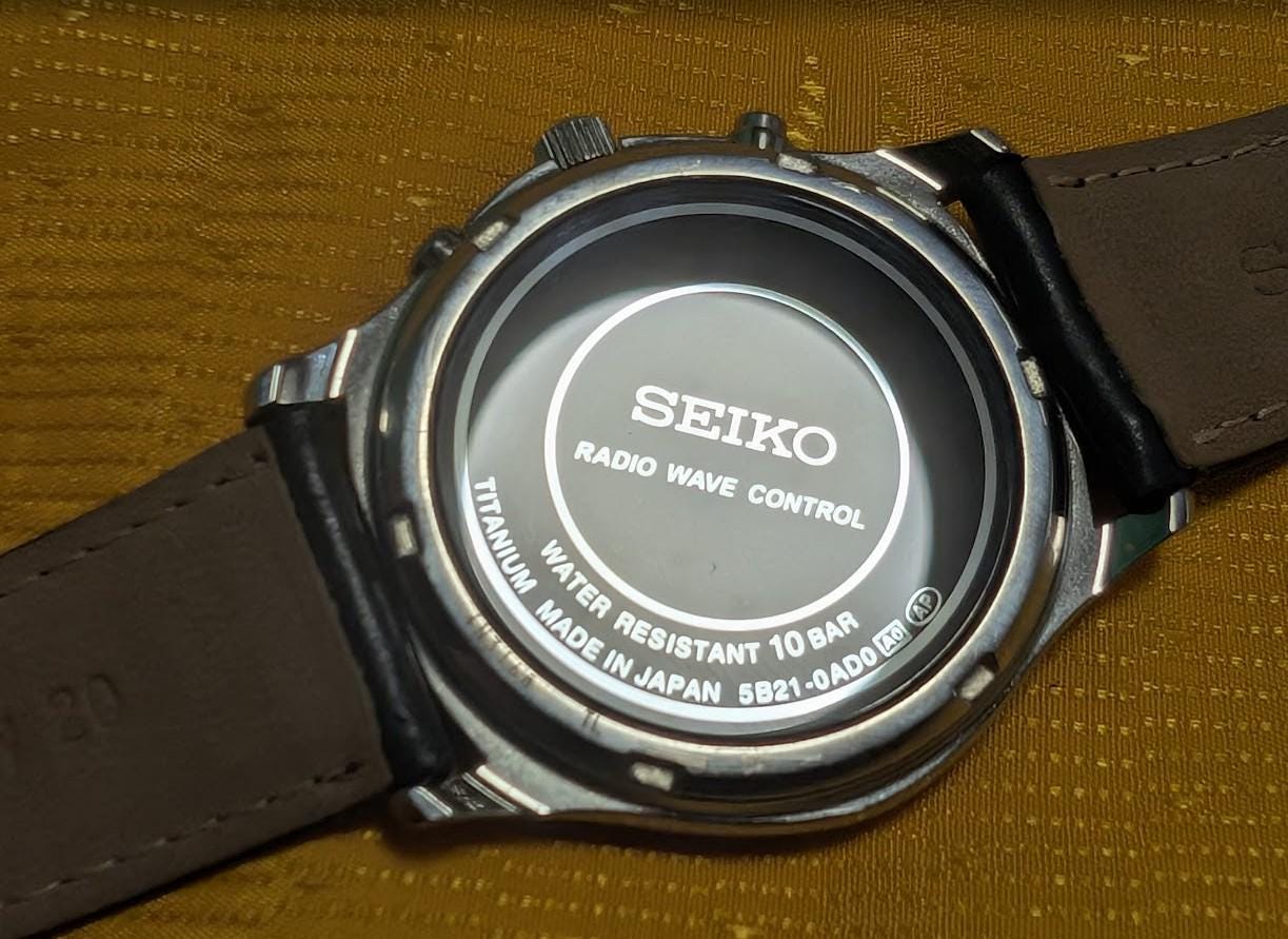 Pre-Owned Seiko Radio Wave Control Titanium 5B21-0AD0 JDM Quartz Watch 10 Jewels Japan Rare Titanium Mens Watch Original Strap.New battery.