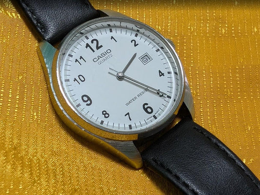Vintage Pre-Owned Casio MTP-1175 Quartz Watch White Dial Date 37mm Case Working Video Maruman Leather Strap Classic Dress Japan Movt