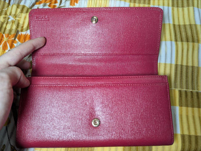Furla Red Textured Leather Long Wallet – Pre-Owned Designer Accessory