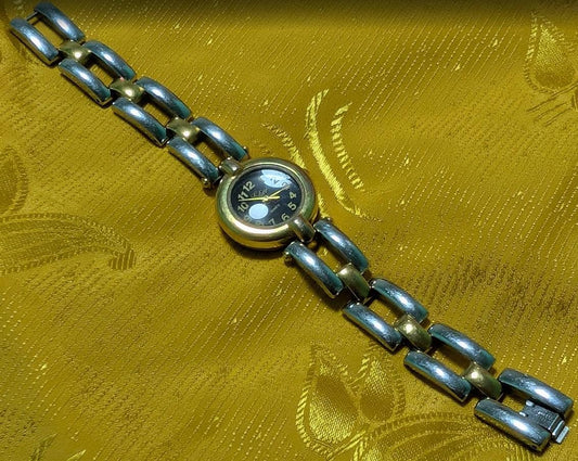 Vintage Pre-Owned Etier Women Watch Bracelet 24mm Quartz Ladies Two Tone Jewelry Watch Retro 1990s Dainty Wristwatch. New Battery Working