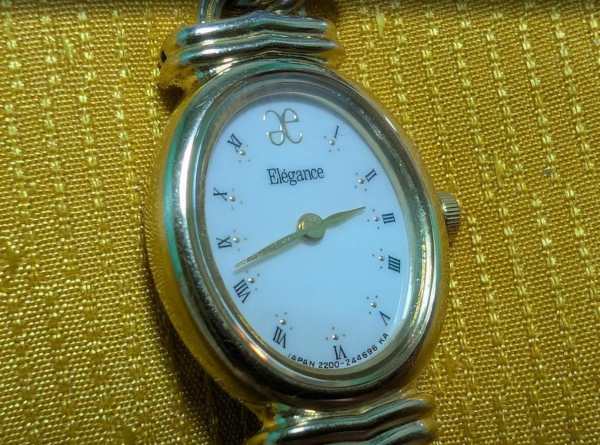 Rare Vintage Pre-Owned Citizen Elegance 2200-241266 Ladies Quartz Watch Original Bracelet White Dial Japan Working Dress Watch