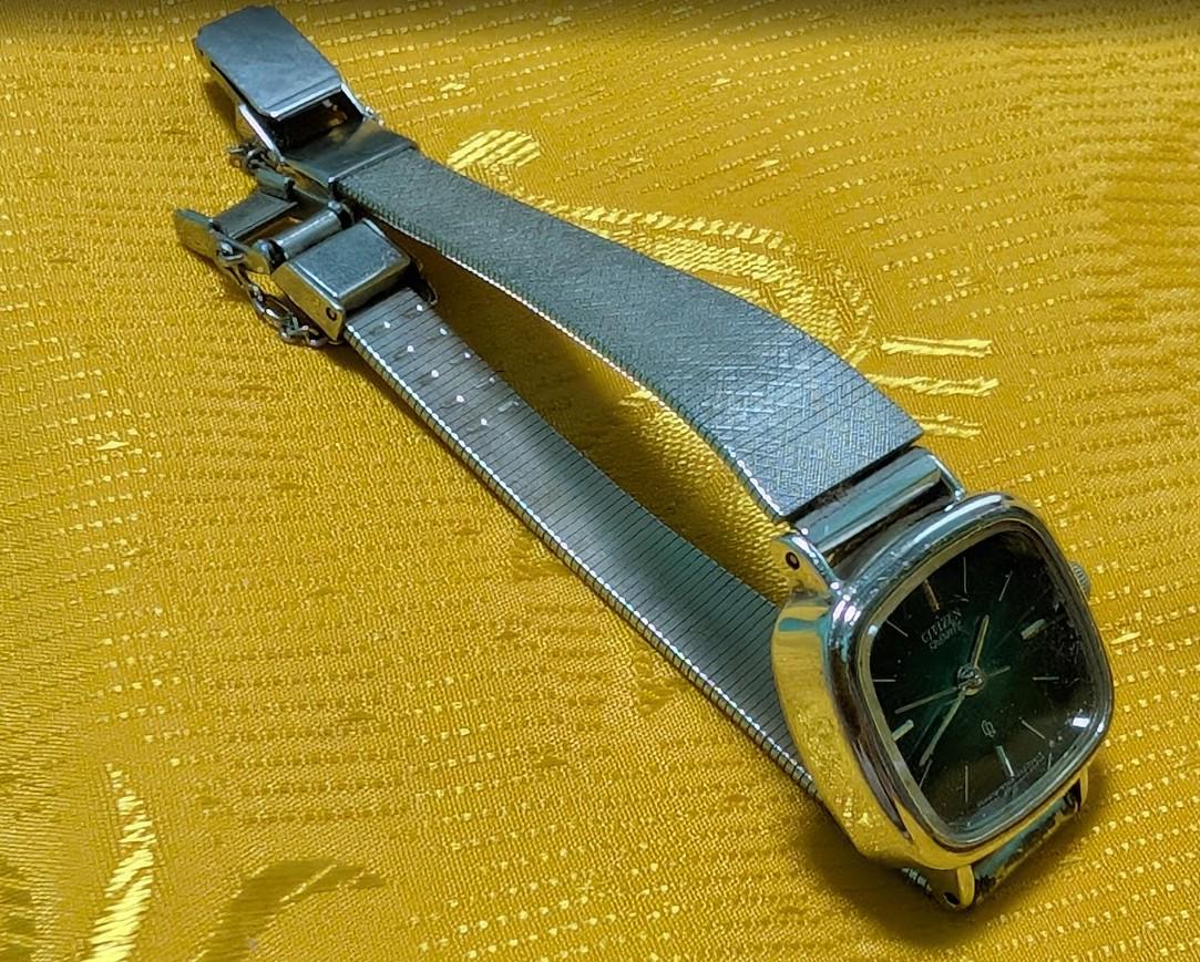 Vintage Pre-Owned Citizen 4-104811 Quartz Watch Japan Green Dial Square Women's Bracelet Watch Working Rare