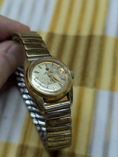 Vintage Pre-Owned Rado Green Horse Automatic Ladies Watch Swiss 17 Jewels Gold Tone Date Wrist Watch 22mm Working Retro Watch