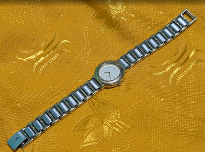 Rare Vintage Pre-Owned Yves Saint Laurent YSL Citizen 2200-229789 Ladies Watch 24mm Japan Working Quartz