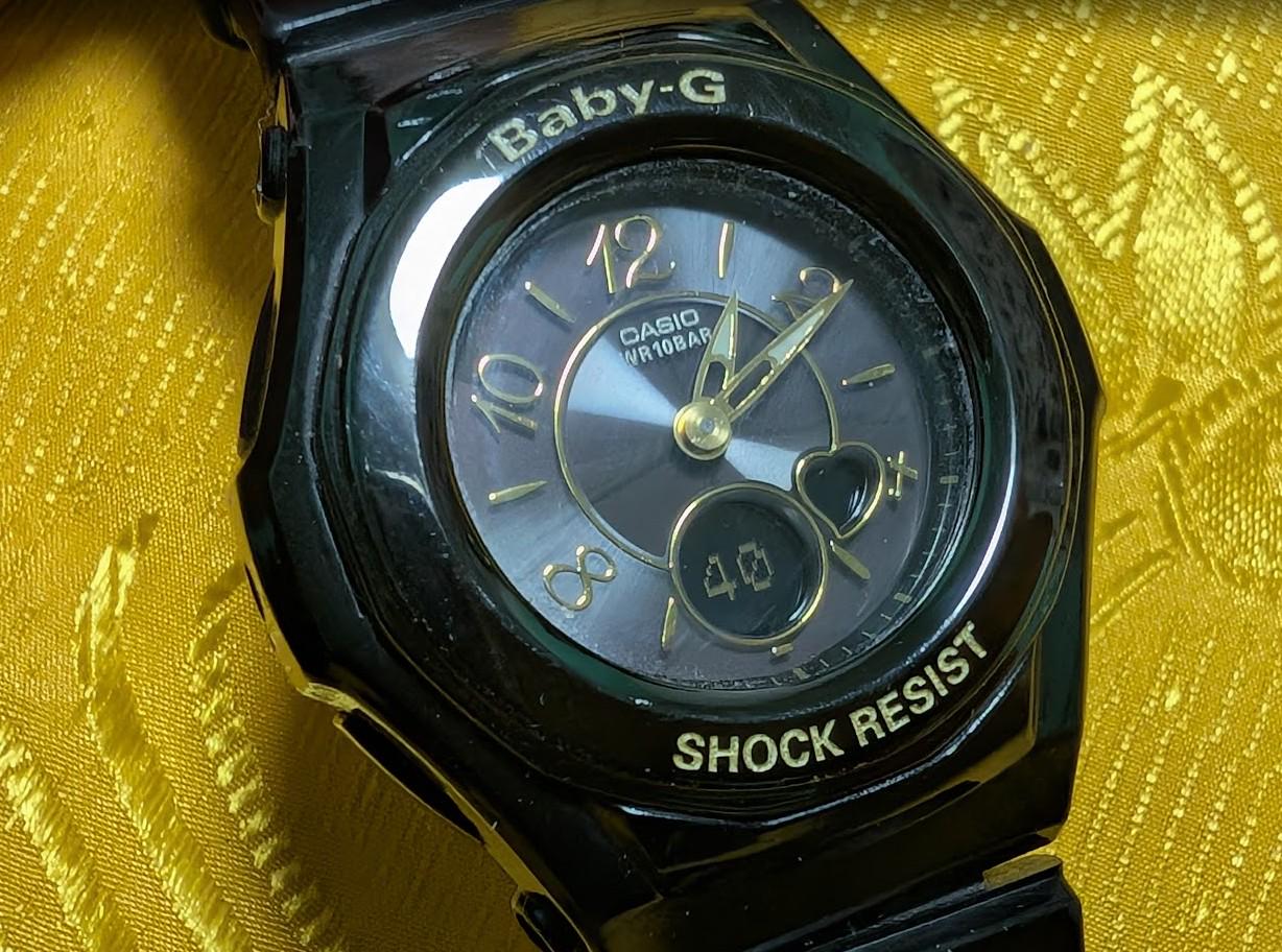 Vintage Pre-Owned Casio Baby G BGA1030 Tough Solar Multi Band 6 Analog Digital Watch Black Shock Resist Ladies . It is advisable to replace the strap