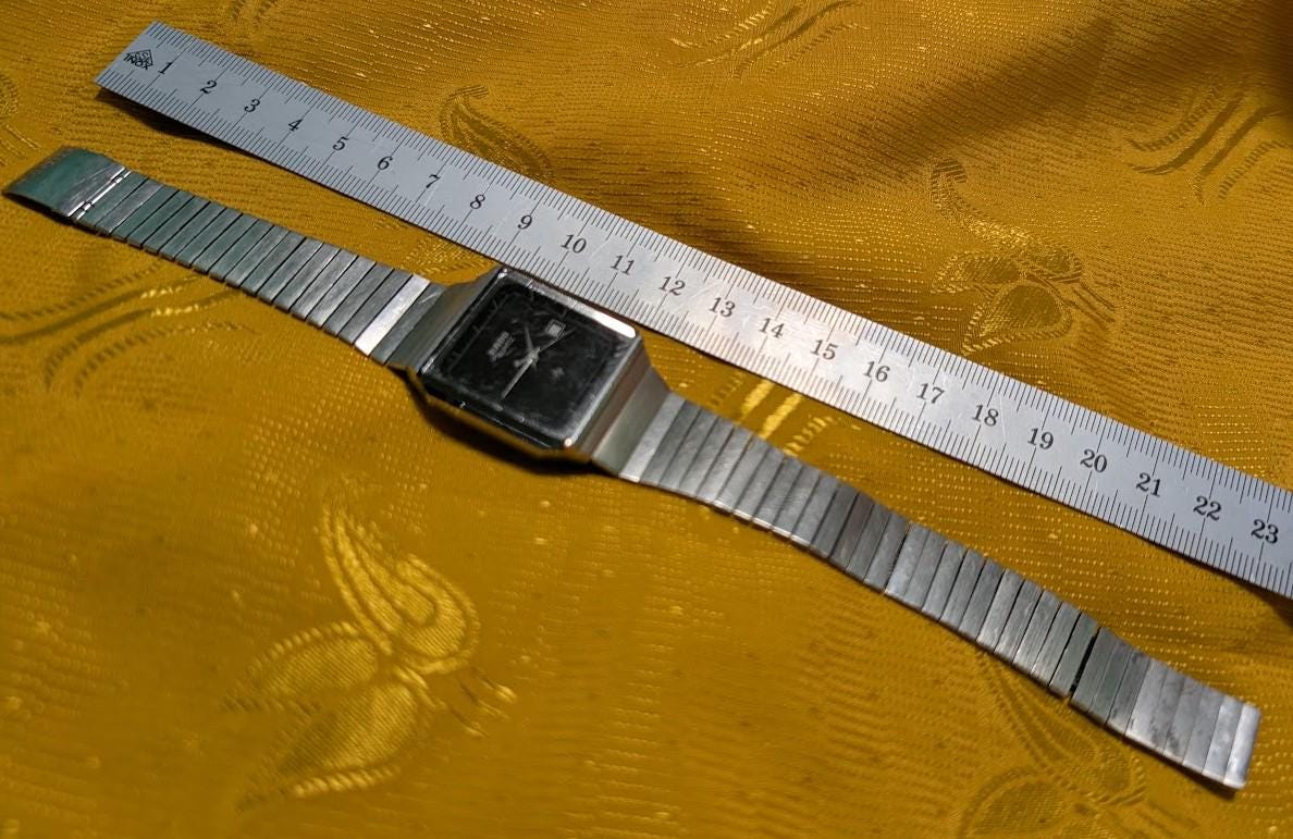 RADO Vintage Pre-Owned Quartz Watch Square Black Dial 30mm Swiss Made Classic Luxury For Repair Rare