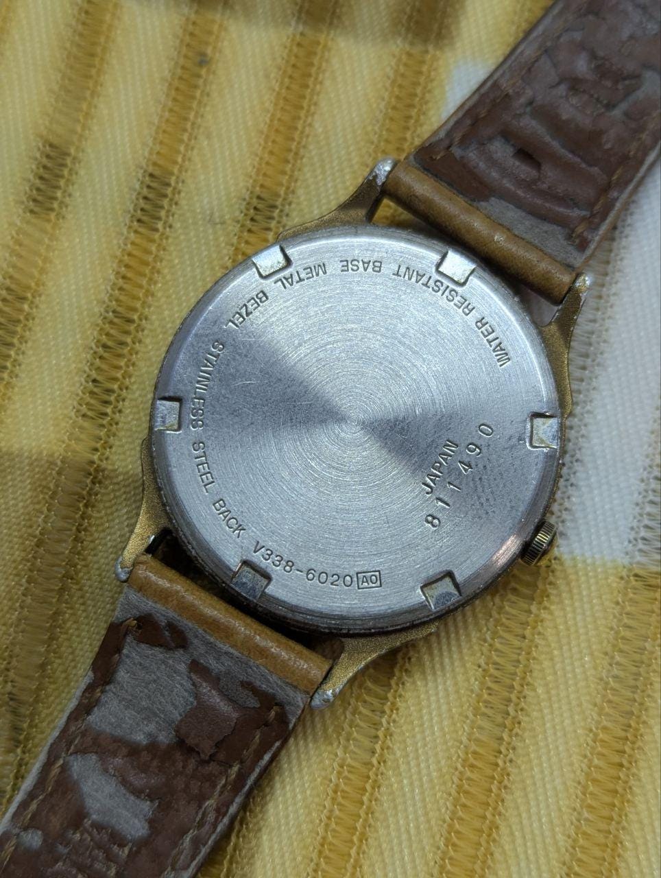 Vintage Pre-Owned Rare Seiko Alba V338-6020 Moon Phase Quartz Watch Cream Dial Brown Leather Strap Japan Date