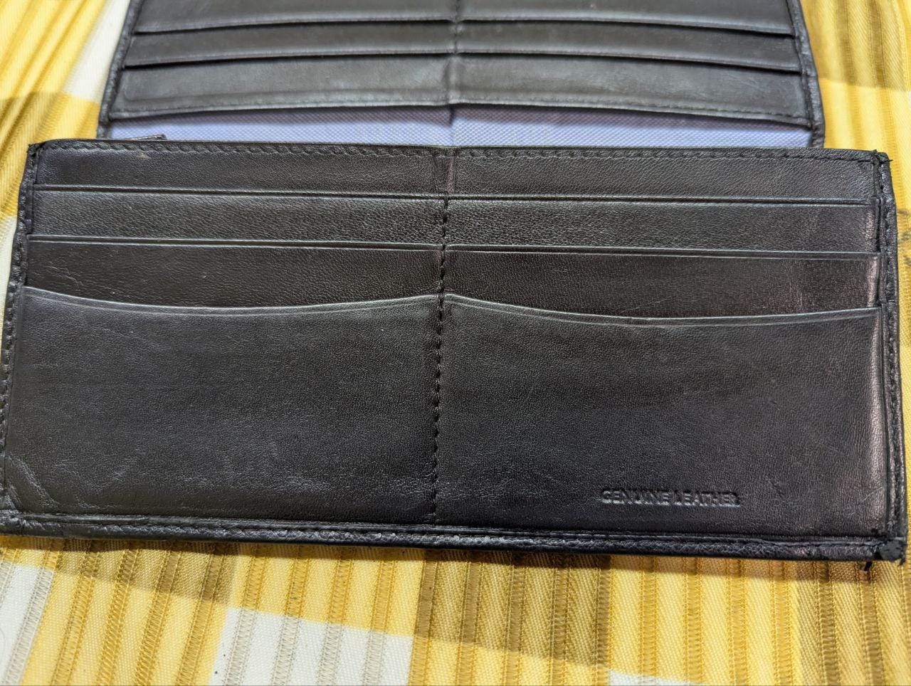 Vintage Pre-Owned Tommy Hilfiger Leather Long Wallet with Box