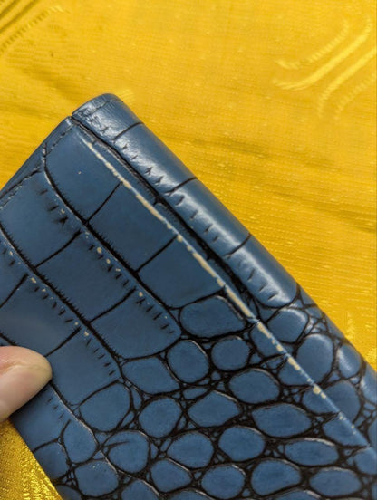 Pre-Owned Arnold Palmer Crocodile Embossed Leather Folding Card Case