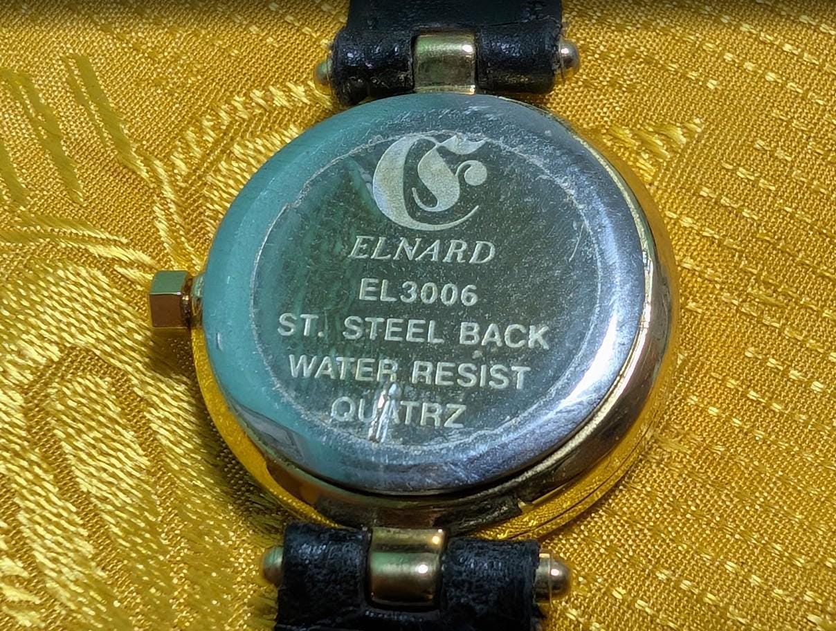 Rare vintage Pre-Owned elnard watch opal dial french movement 25mm women .Case 25mm.New battery.