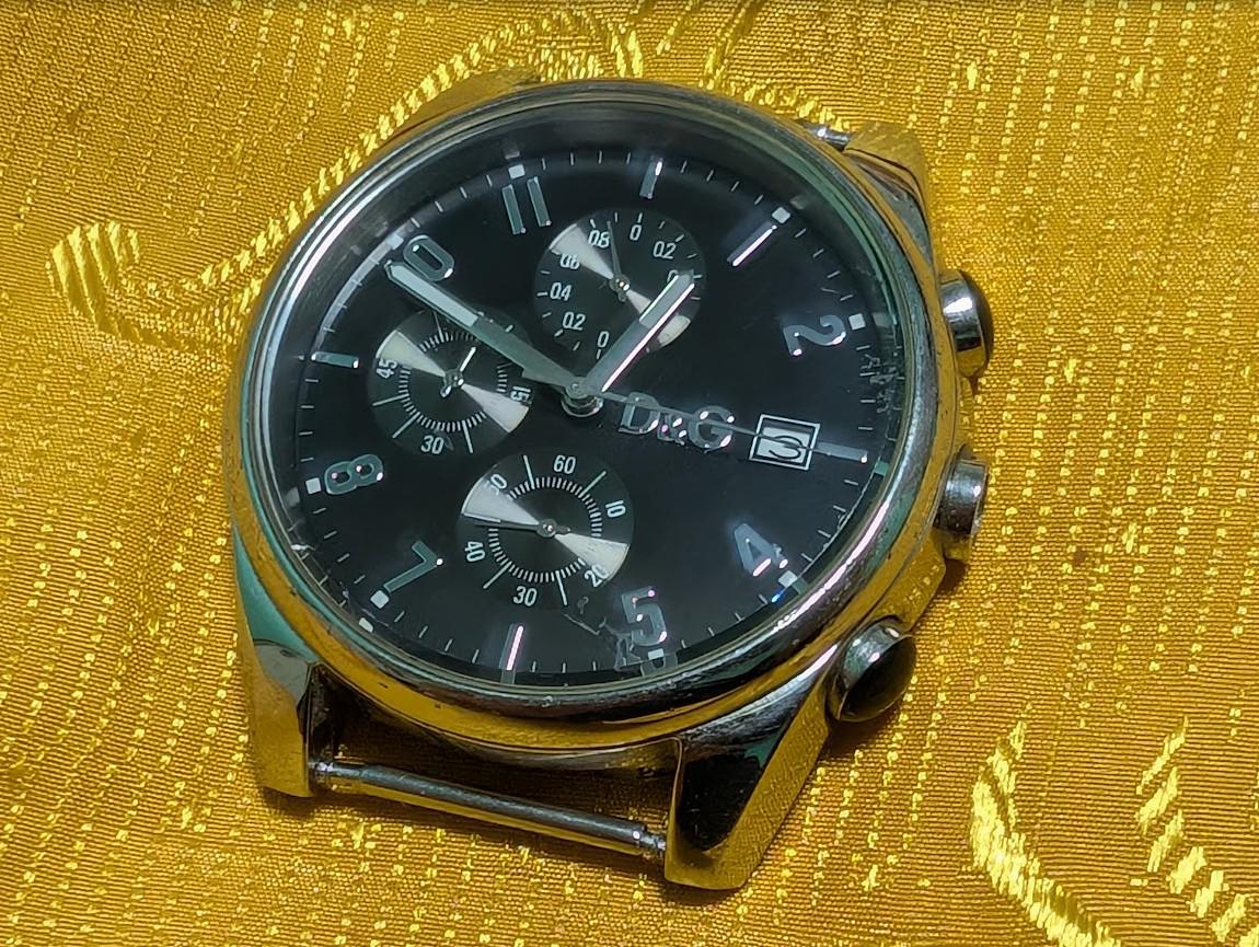 Pre-Owned Dolce Gabbana D&G Time Watch Chronograph Black Dial Mens Watch Stainless Steel Fashion Watch. case 42mm.NEW Battery