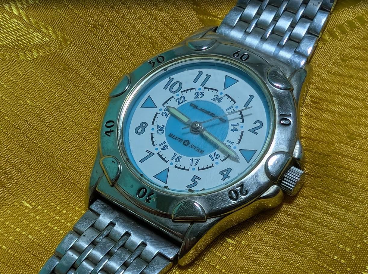 Rare quattro blue star watch steel bracelet vintage Pre-Owned japan style luminous dial,Dial 36mm. New Battery