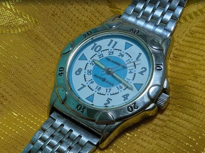 Rare quattro blue star watch steel bracelet vintage Pre-Owned japan style luminous dial,Dial 36mm. New Battery