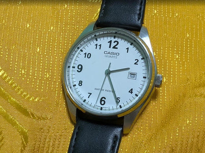 Vintage Pre-Owned Casio MTP-1175 Quartz Watch White Dial Date 37mm Case Working Video Maruman Leather Strap Classic Dress Japan Movt