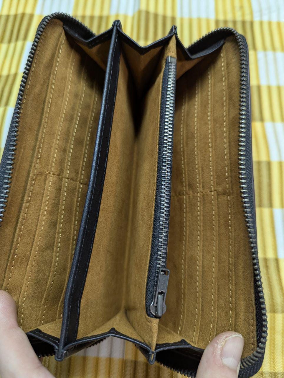 Pre-Owned Acluo Men'S Tochigi Leather Long Zip Around Wallet