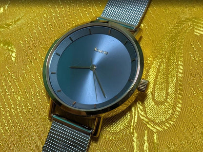Pre-Owned Jouete Minimalist Watch 33mm Mesh Bracelet Silver Dial Quartz Elegant Unisex Wristwatch Slim Classic Design Working