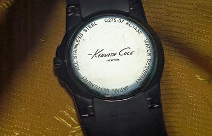 Pre-Owned Kenneth Cole New York Oversized Black Watch 40mm Multifunction Dial Large Wrist Excellent Condition
