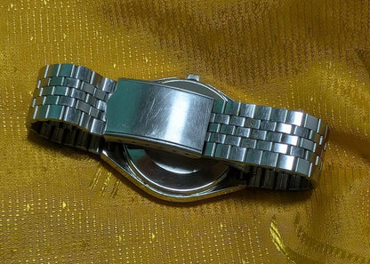 Vintage Pre-Owned Seiko King Quartz 4822-8010 Japan Watch 36mm Stainless Steel Case Date Original Bracelet Parts Restoration