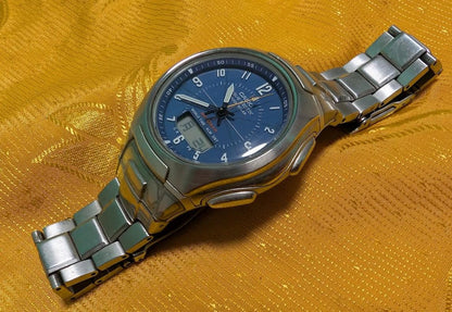 Vintage Pre-Owned Casio Wave Ceptor WVA-430J Tough Solar Blue Dial Radio Controlled Japan Watch Steel Bracelet
