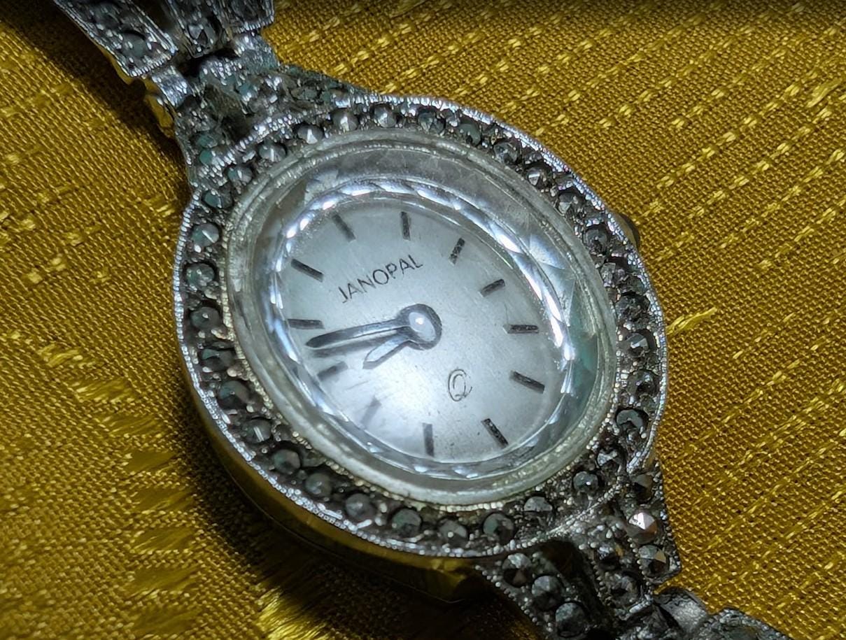 Rare Vintage Pre-Owned Janopal Swiss Ladies Watch ETA 978.002 6 Jewels Opal Style Bracelet Quartz Wristwatch Working New Battery Art Deco Design
