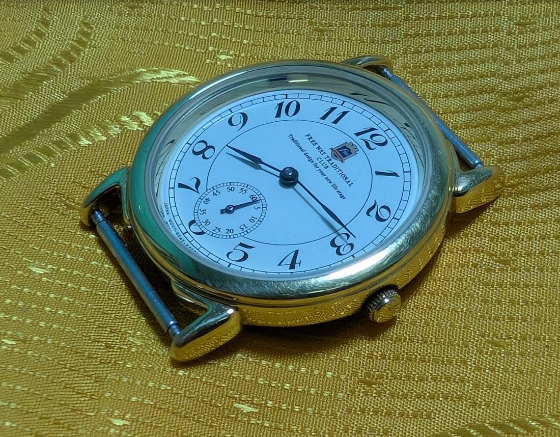 Citizen 6045 Vintage Pre-Owned Dress Watch Small Seconds Breguet Style White Dial Classic Elegant Quartz Japan .case 30mm.New Battery