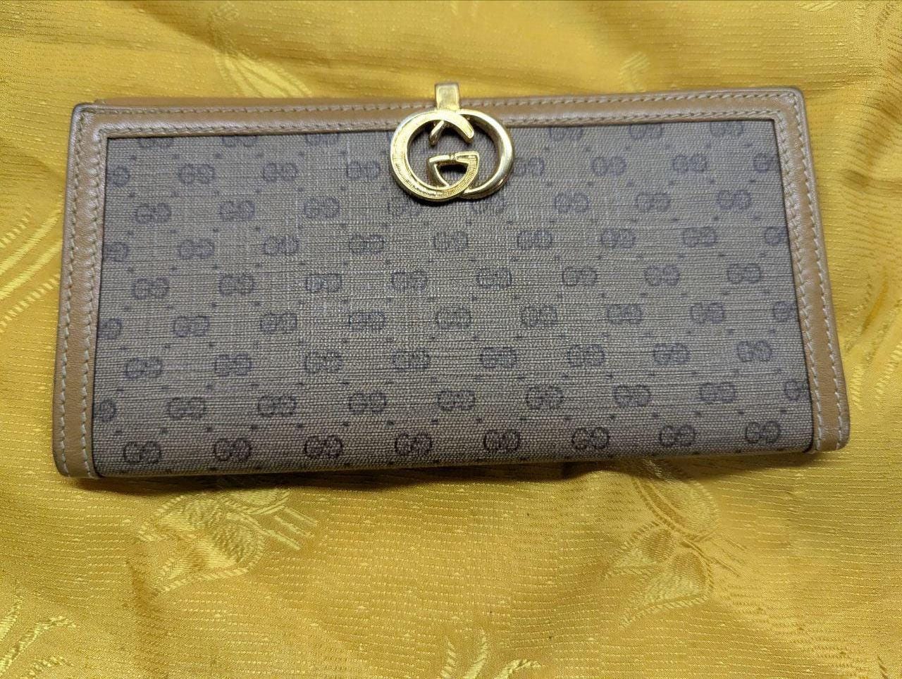 Vintage Pre-Owned Gucci Wallet 1980s GG Monogram Authentic Designer Luxury Wallet Rare Collectible Very Good Condition