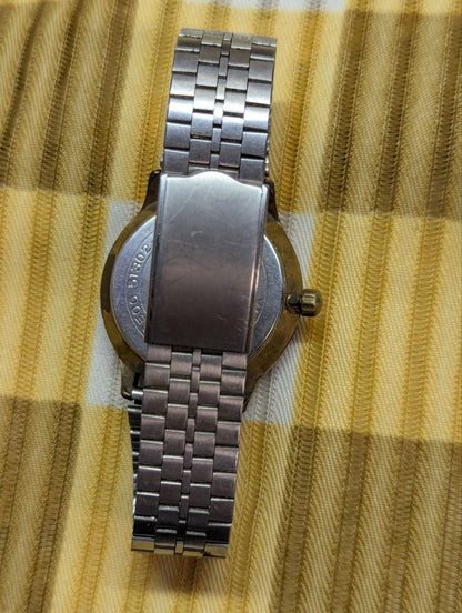 Vintage Pre-Owned Rare Citizen Seven 23 Jewels Para 40M Water Watch SE0G-51302-0 Day Date Japan Working