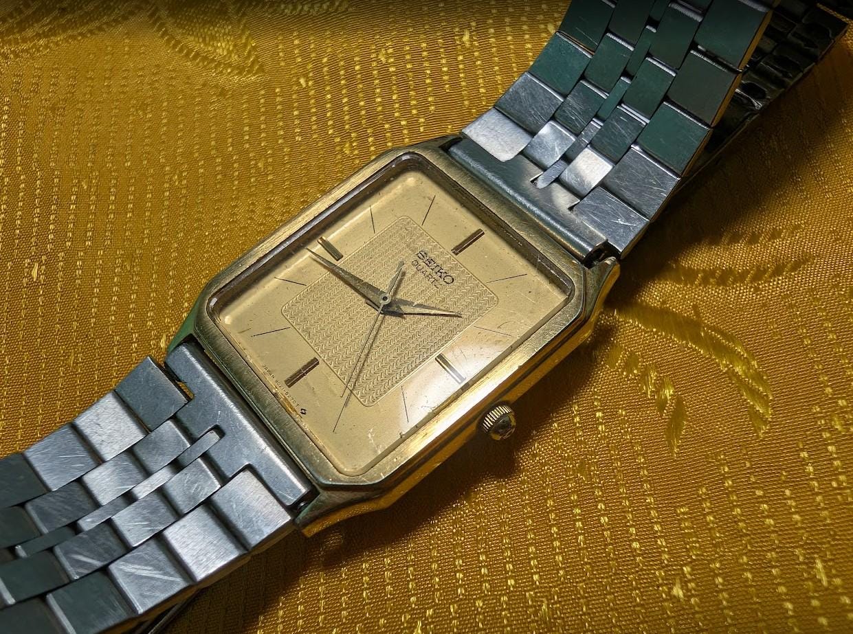 Vintage Pre-Owned Seiko 9021-5210 JDM Tank Style Rectangular 27mm Gold Dial Quartz Watch Japan Working Rare