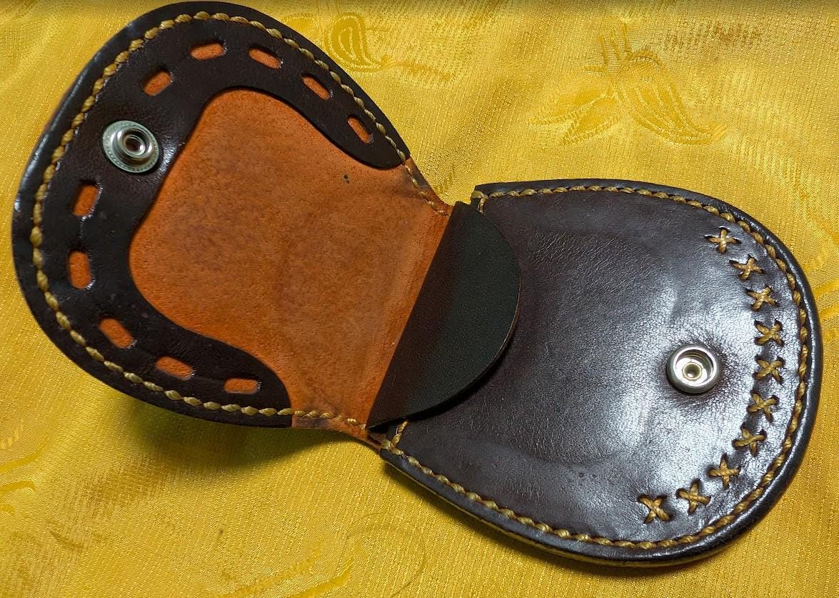 Vintage Pre-Owned Italian Leather Coin Purse – Vera Pelle – Handmade Artisan Wallet