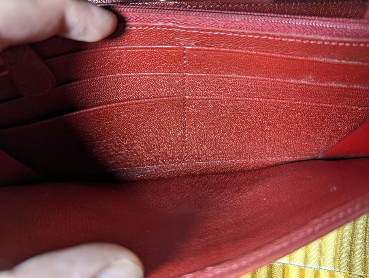 Authentic Cartier Love Red Leather Bi-Fold Wallet – Vintage Pre-Owned Designer Accessory