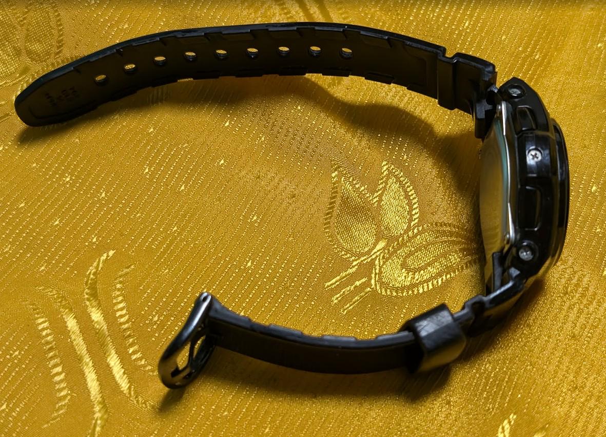 Vintage Pre-Owned Casio Baby G BGA1030 Tough Solar Multi Band 6 Analog Digital Watch Black Shock Resist Ladies . It is advisable to replace the strap