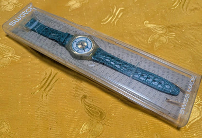 Vintage Pre-Owned Swatch Musical GK153 Swiss Made NOS Watch 33mm New Battery Box Running Video Rare Collectible 1994