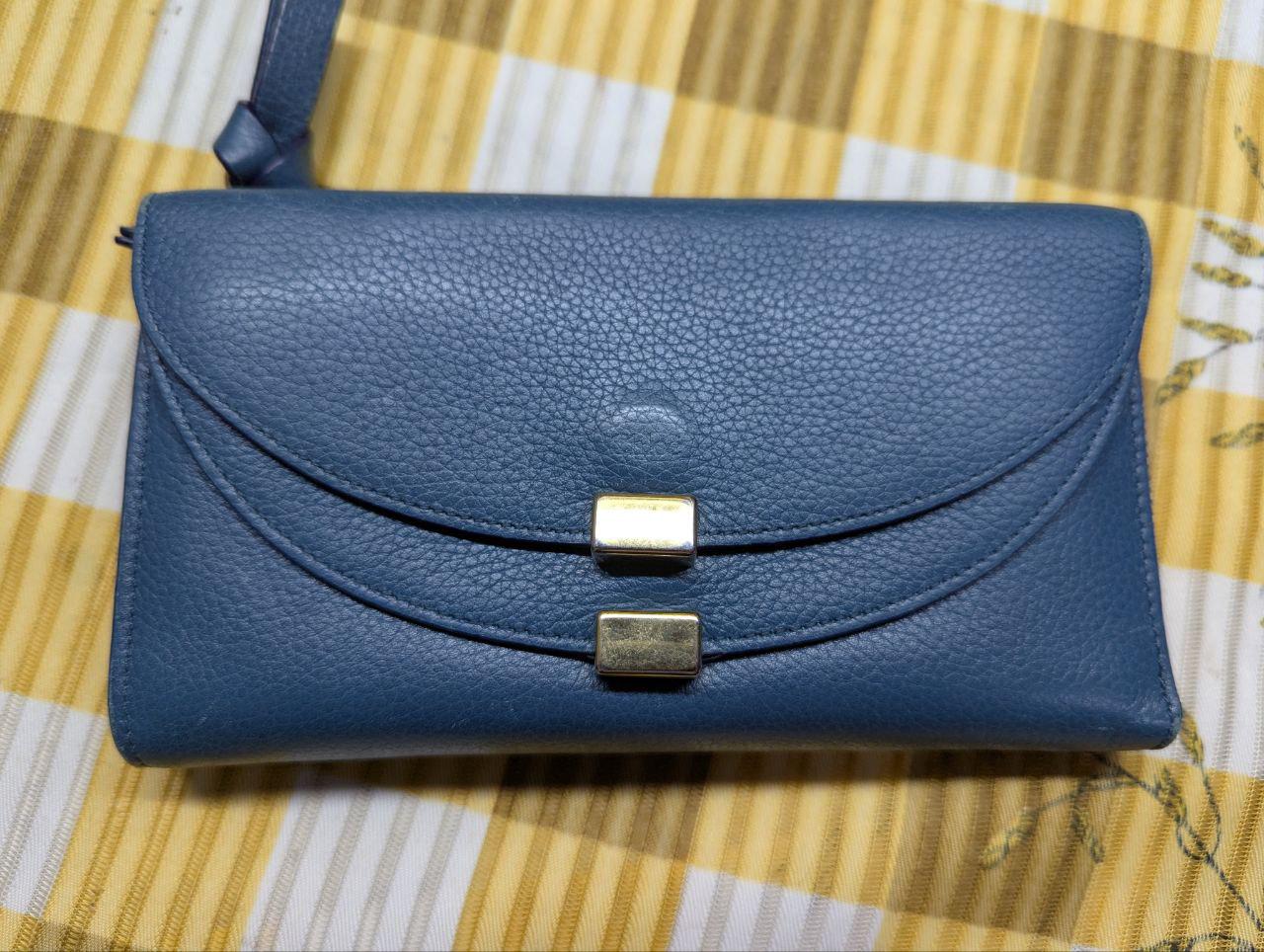 Vintage Pre-Owned Chloe Long Leather Wallet Blue Authentic Designer