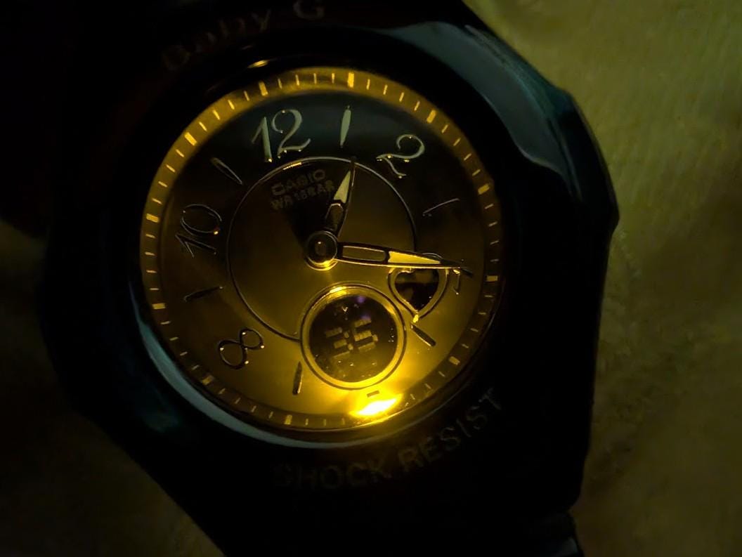 Vintage Pre-Owned Casio Baby G BGA1030 Tough Solar Multi Band 6 Analog Digital Watch Black Shock Resist Ladies . It is advisable to replace the strap