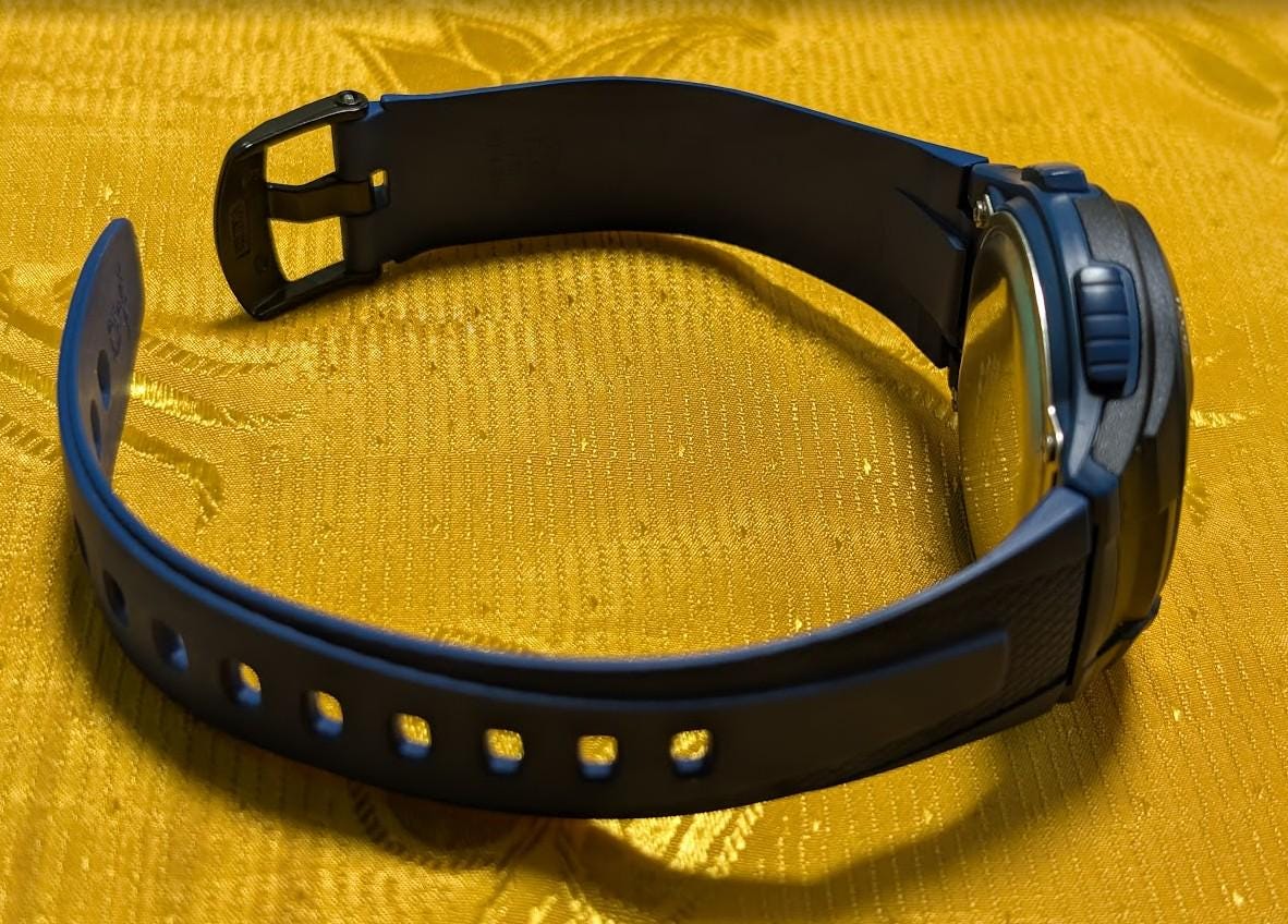 Vintage Pre-Owned Casio Illuminator W-734 Blue Digital Watch 42mm New Battery WR100 Mens Retro Japan