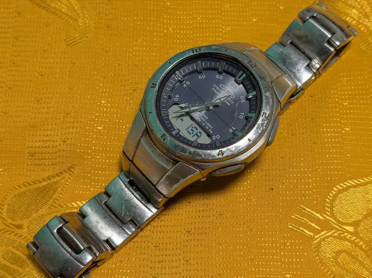 Vintage Pre-Owned Casio Wave Ceptor WVA-400J Tough Solar Ana-Digi Watch 40mm Japan Working