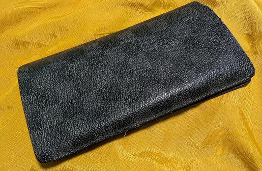 Louis Vuitton Vintage Pre-Owned Long Wallet Black Leather Paris France Rare Classic Luxury Organizer