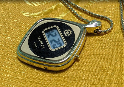 Vintage Pre-Owned Q&Q by Citizen Digital Pendant Watch Necklace Japan Quartz Retro Pocket Style Rare 28mm Working Condition