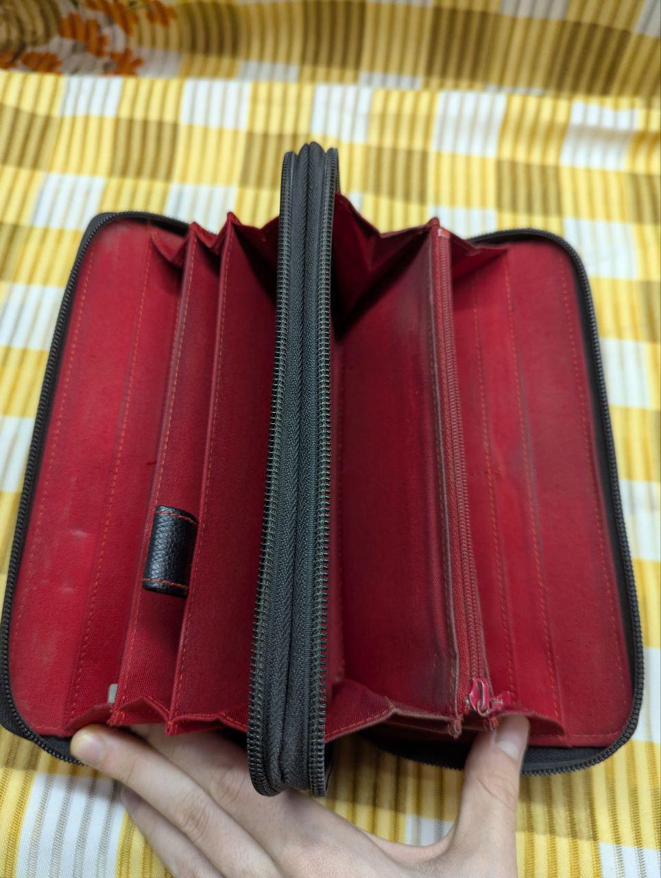 Pre-Owned Castelbajac Long big Wallet - with organizer and double zipp Black Leather
