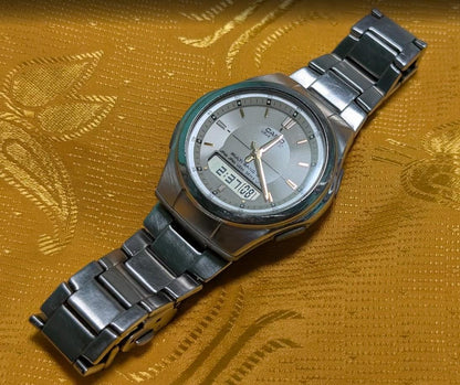 Vintage Pre-Owned Casio Wave Ceptor WVA-M480 Tough Solar Multi Band 5 Radio Controlled Watch
