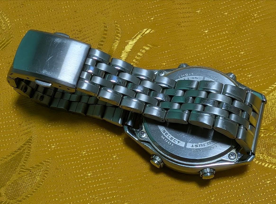 Vintage Pre-Owned Casio Wave Ceptor WVQ-500 Tough Solar Radio Controlled Watch Japan