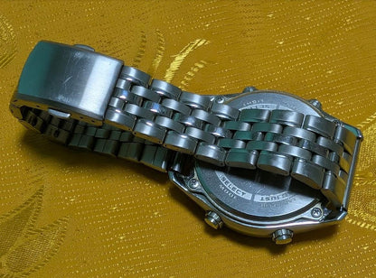 Vintage Pre-Owned Casio Wave Ceptor WVQ-500 Tough Solar Radio Controlled Watch Japan