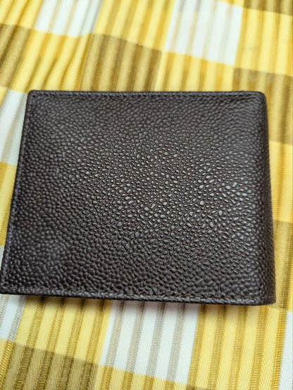 Pre-Owned Men's wallet made of Italian leather with coin case