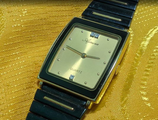 Ajawra Quartz Vintage Pre-Owned Watch A-101M Rectangular Gold Dial Classic Design .case 25mm.New battery